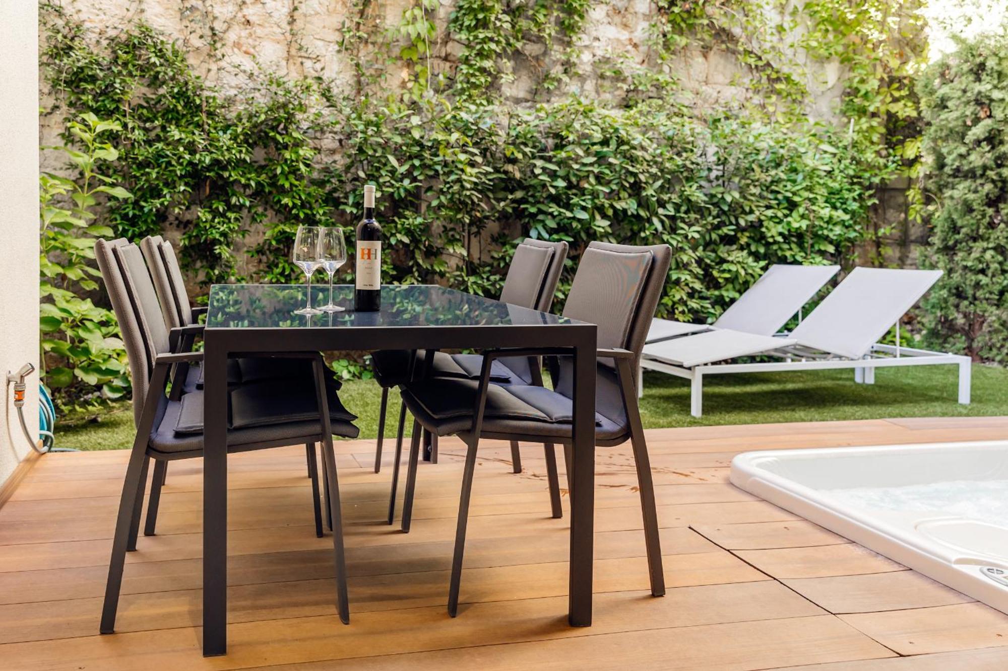Armerun Heritage Hotel & Residences Sibenik Phòng bức ảnh