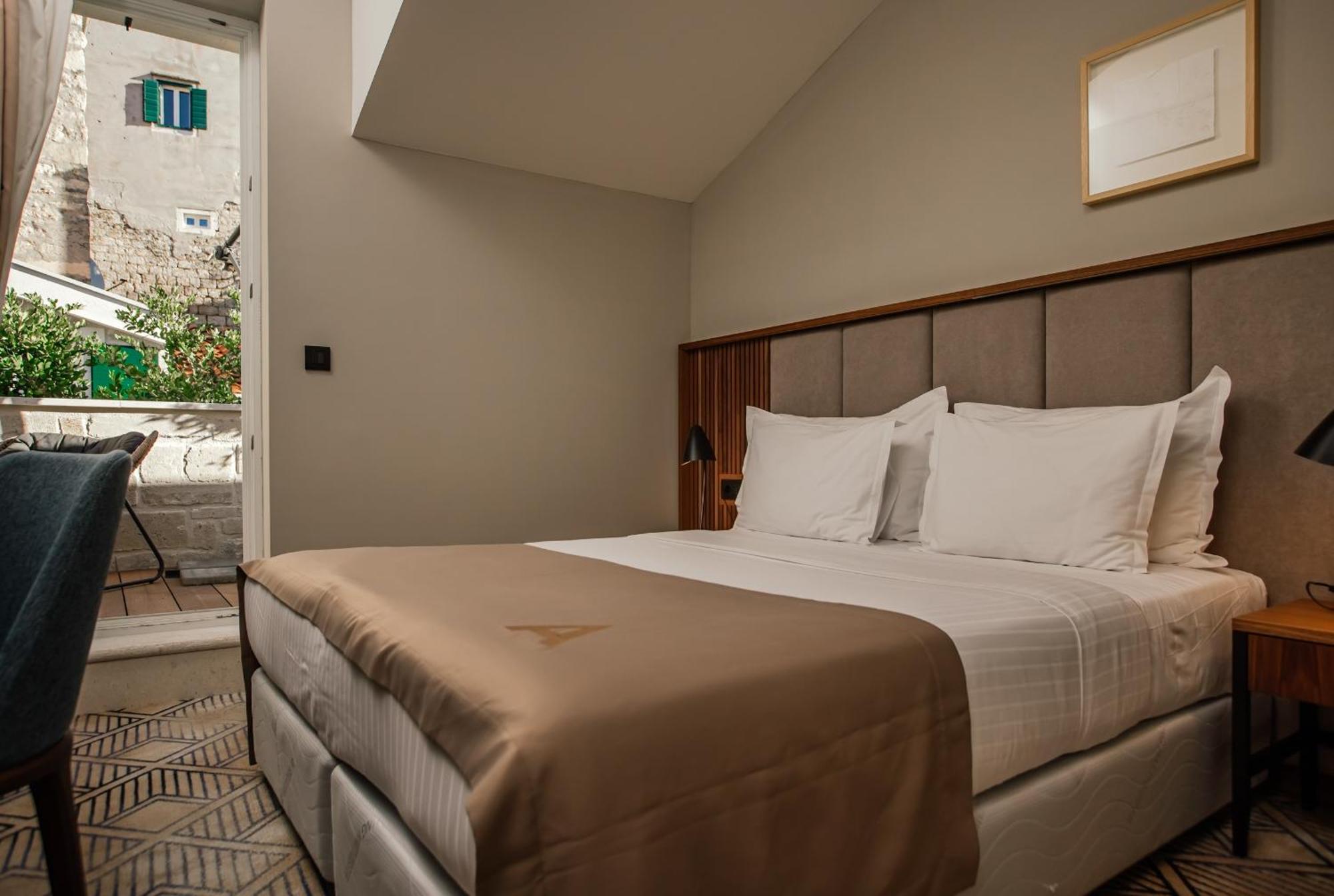 Armerun Heritage Hotel & Residences Sibenik Phòng bức ảnh