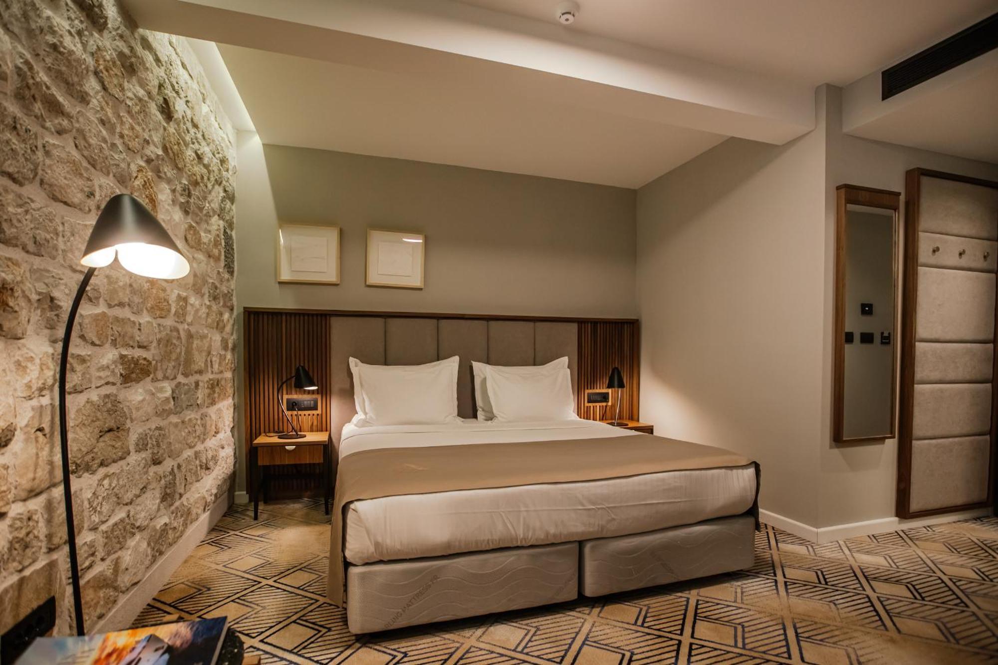 Armerun Heritage Hotel & Residences Sibenik Phòng bức ảnh